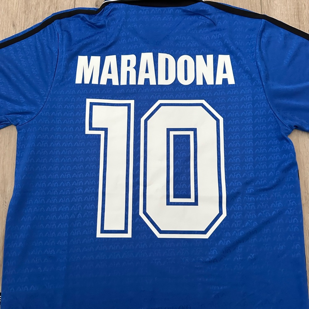 Argentina Maradona Retro Jersey 1994 Blue - Picture 4 of 7